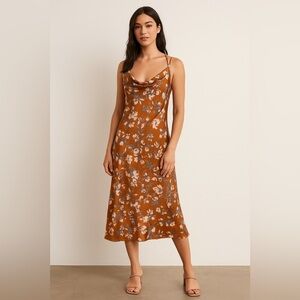 Audrey 3+1 Rust Floral Cowl Neck Slip Dress โ Size L